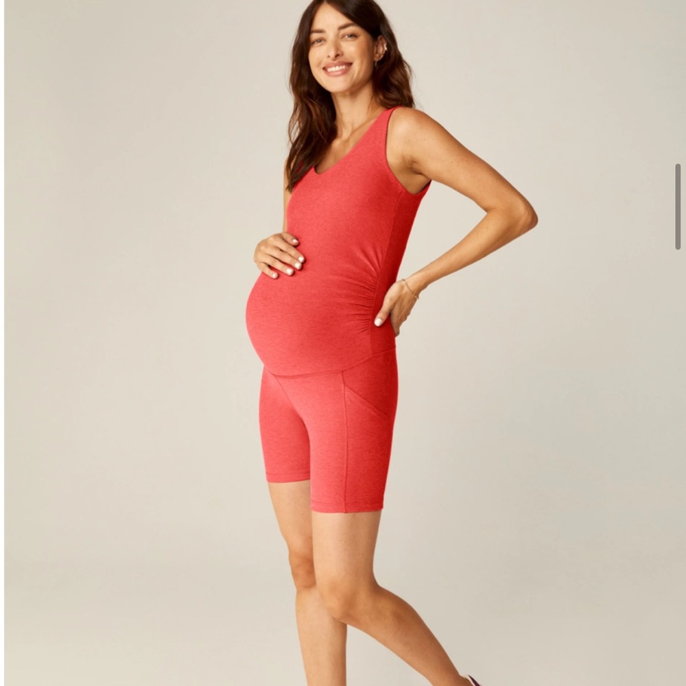 Beyond Yoga Beyond the Bump coral romper with pockets